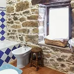 Spacious House With Jacuzzi, Mountain View Near Tatil Evi
